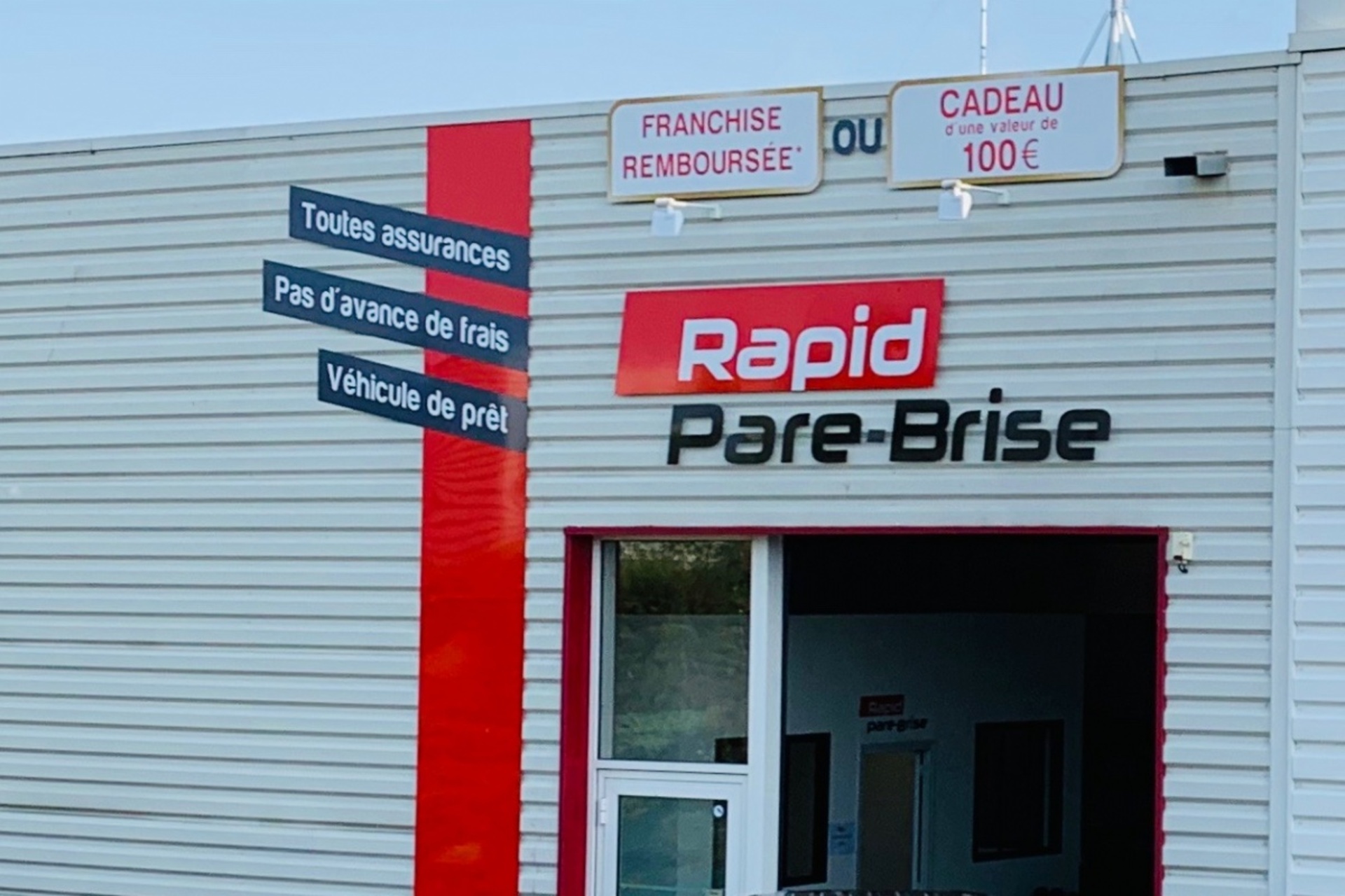 Photo Rapid Pare-Brise Bain de Bretagne en agence ou à domicile